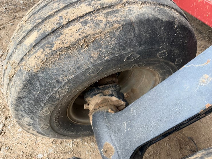 2014-case-ih-36-image-11