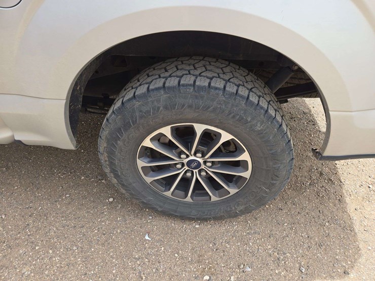 2016-ford-f150-image-5