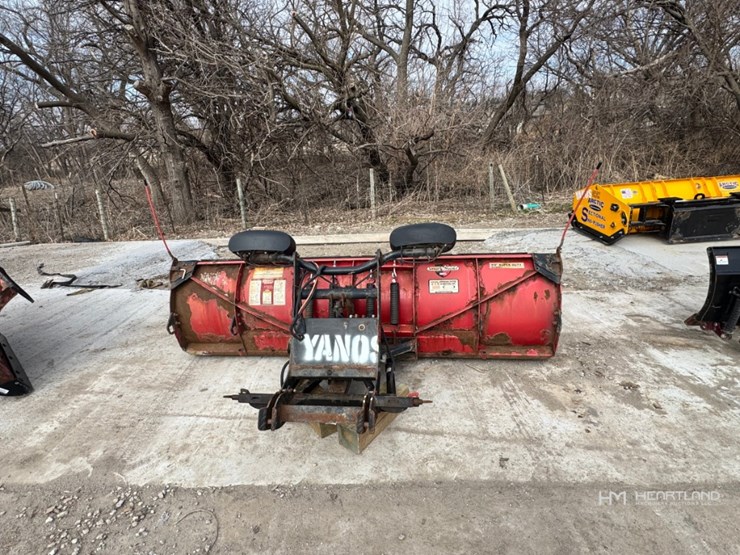 super-duty-9ft-snow-plow-image-5