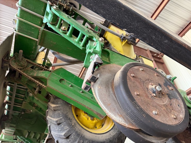 john-deere-1720-image-55