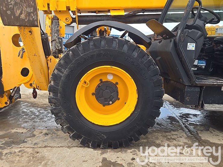 2017-jcb-510-56-image-11