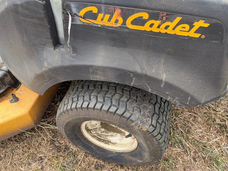 cub-cadet-rztl-zero-turn-mower-image-15