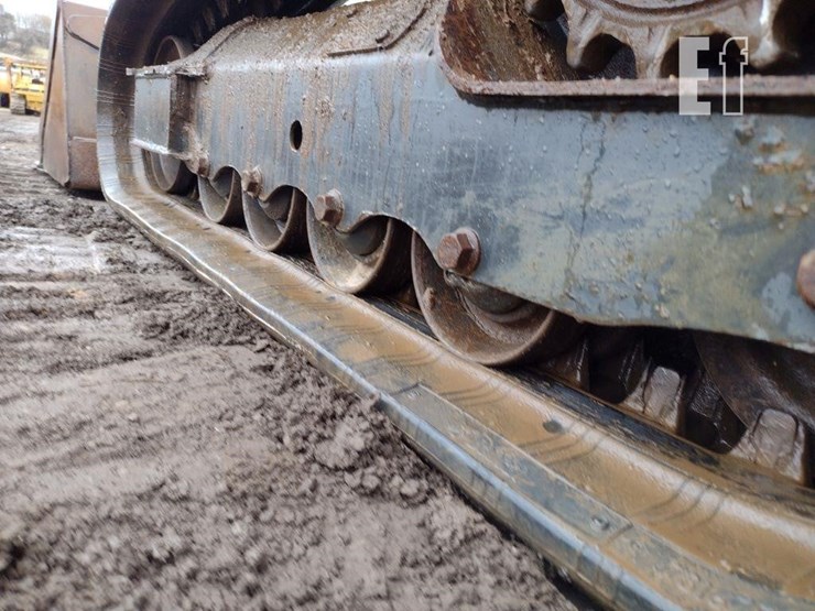 2017-bobcat-t590-image-23