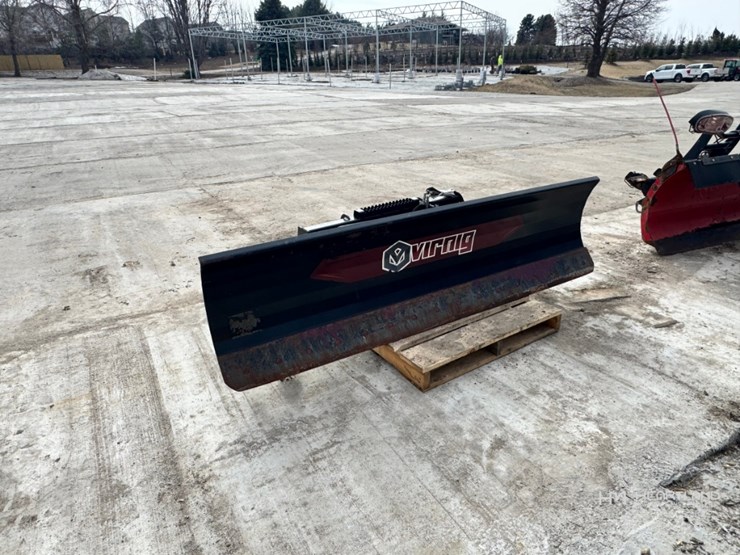 virning-96"-snow-plow-image-3