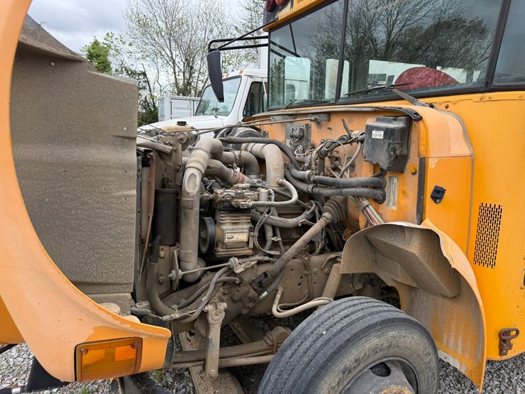 2000-international-3800-image-46