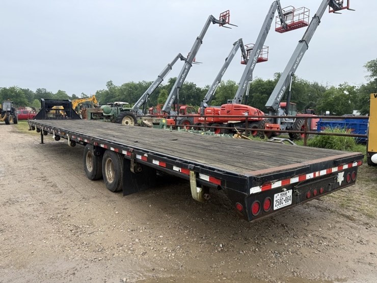 pj-40ft-gooseneck-2012-image-6