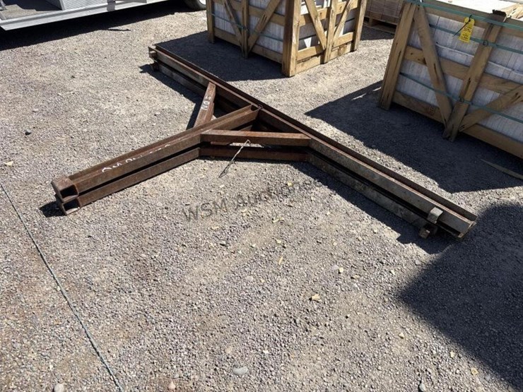 steel-hinged-frame-image-5