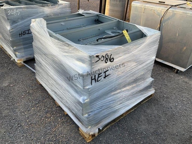 pallet-of-asst-electrical-panels-image-1