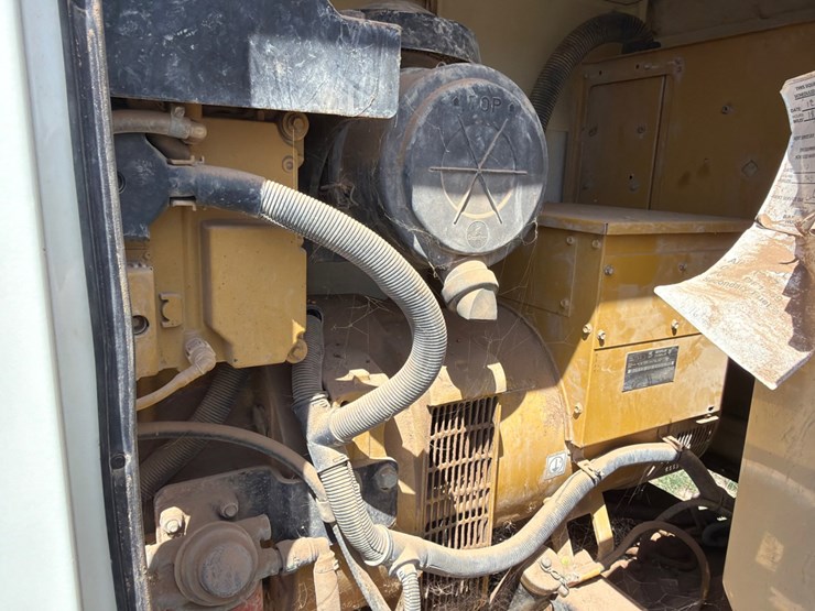 2012-caterpillar-d60-6-image-6
