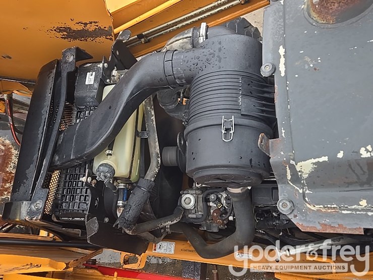 2016-case-570n-ep-image-36