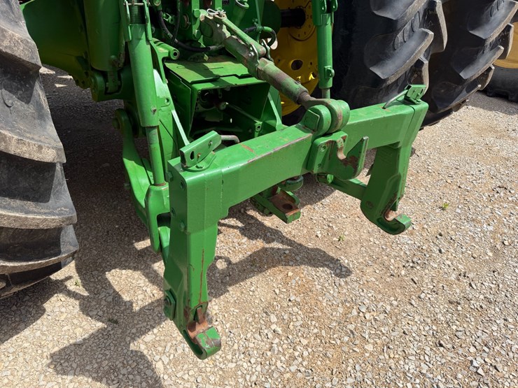 2006-john-deere-8330-image-22