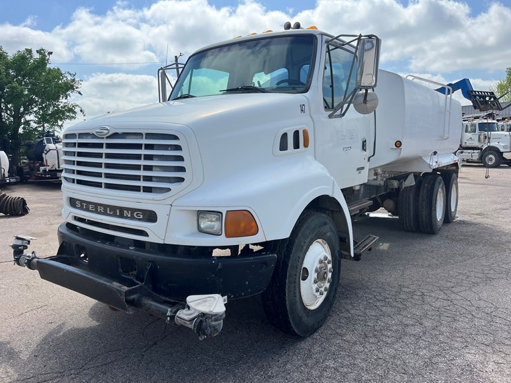 2000-sterling-lt8500-image-1