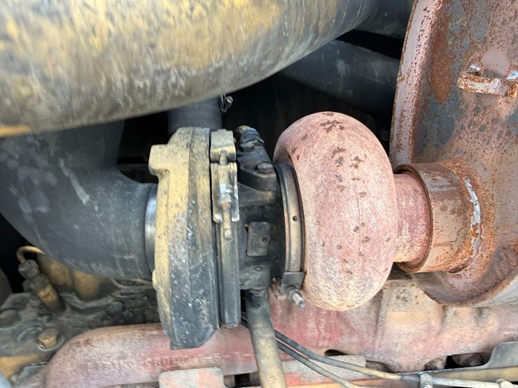 caterpillar-12h-image-76