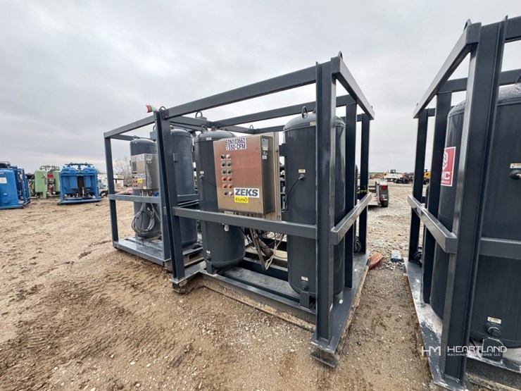 2019-zeks-1550cfm-eclipse-skid-mounted-desiccant-air-dryer-system-image-1