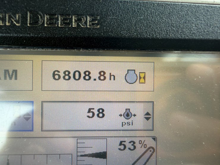 2013-john-deere-8335r-image-75