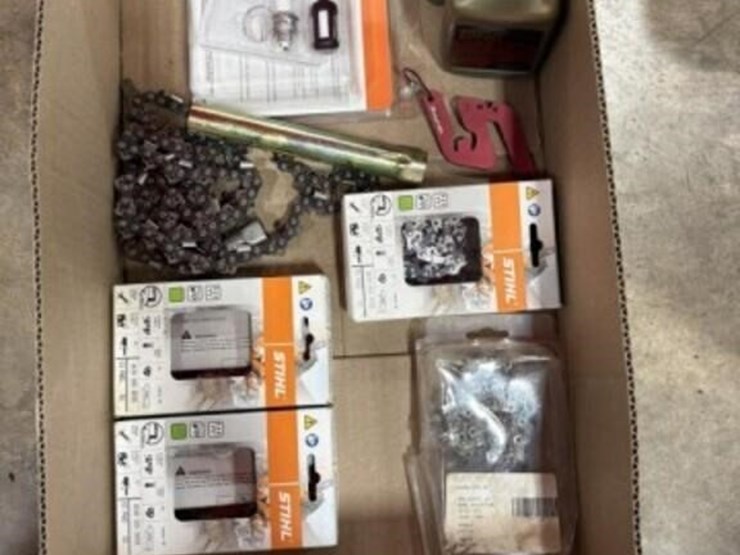 3---16"-steel-chains,-spark-plugs,-2-cycle-oil-image-1