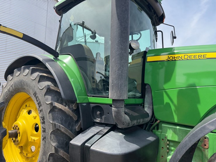 2006-john-deere-8330-image-37