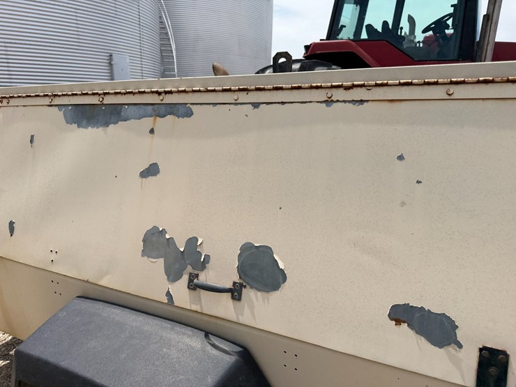 #46876-•-ingersoll-rand-mobile-air-compressor-image-27