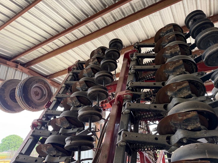 2014-case-ih-36-image-40