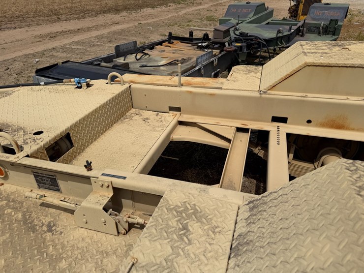 #46863-•-s/a-u.s-military-generator-trailer-image-16