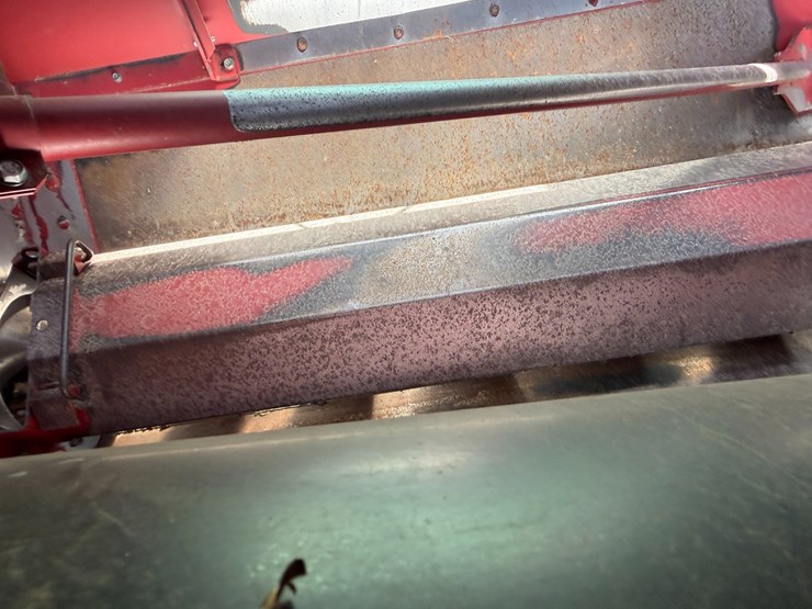 2016-case-ih-8240-image-97