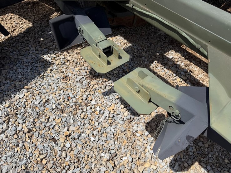 #46864-•-s/a-u.s-military-generator-trailer-image-11
