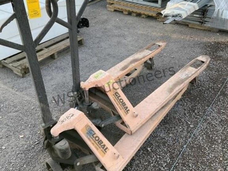 (2)-pallet-jacks-image-1