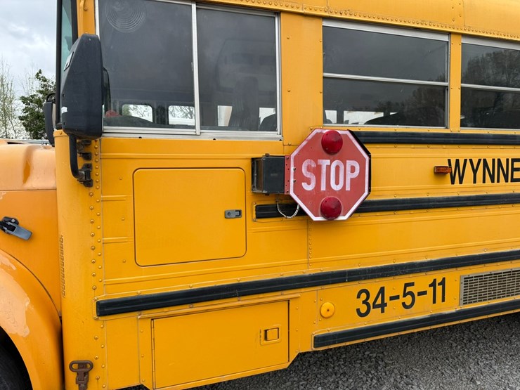 2000-international-3800-image-37