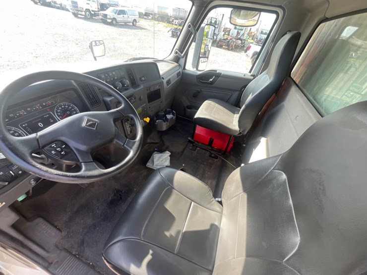 2019-international-mv607-image-15