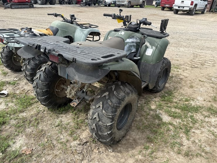 kawasaki-prairie-300-image-3