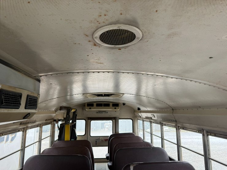 2000-international-3800-image-111