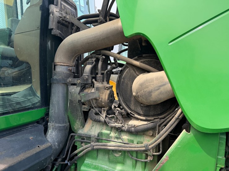 2007-john-deere-8230-image-55