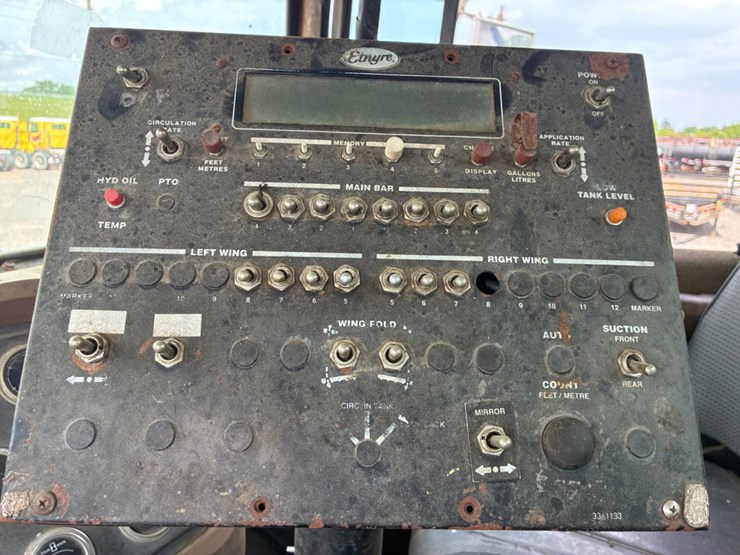 1990-ford-lt9000-image-34