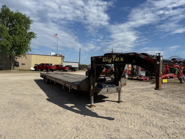 big-tex-37ft-gooseneck-2011-image-3