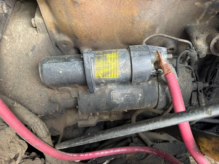 caterpillar-12h-image-74