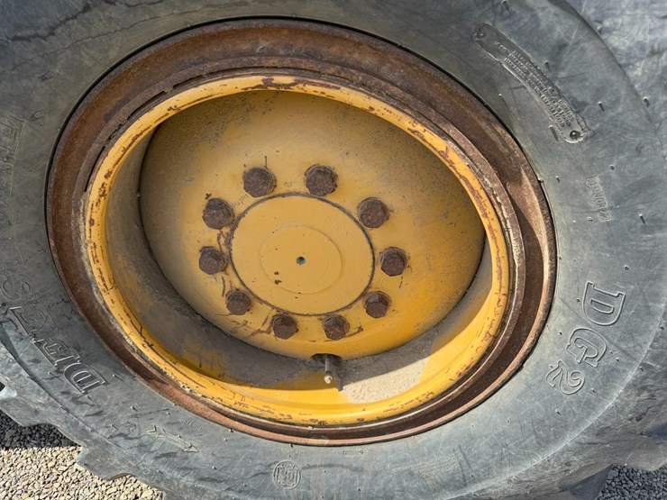 caterpillar-12h-image-6