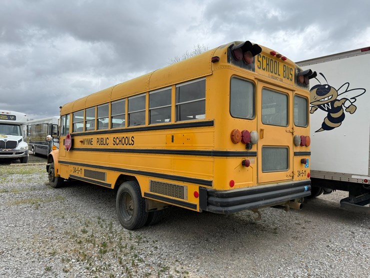 2000-international-3800-image-4