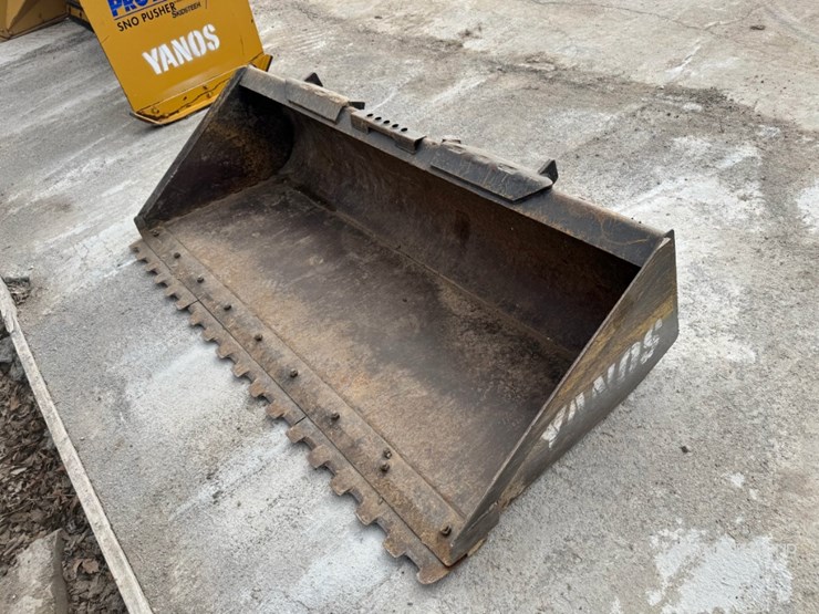 78"-skid-steer-bucket-image-1