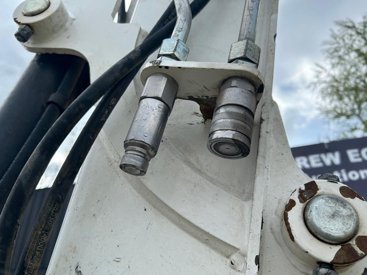 2022-bobcat-e60-image-10