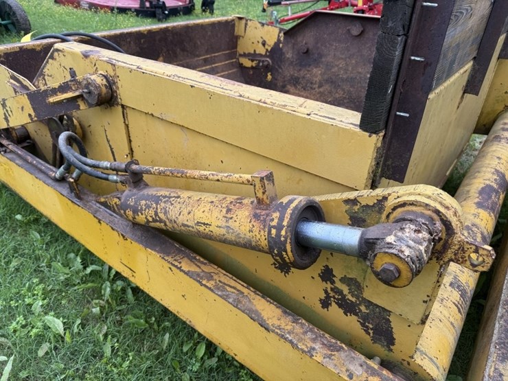 5yd-dirt-scraper-image-8