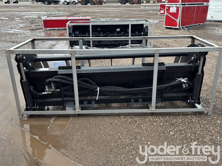 unused-78"-heavy-grass-fork-grapple-to-suit-skidsteer-image-3