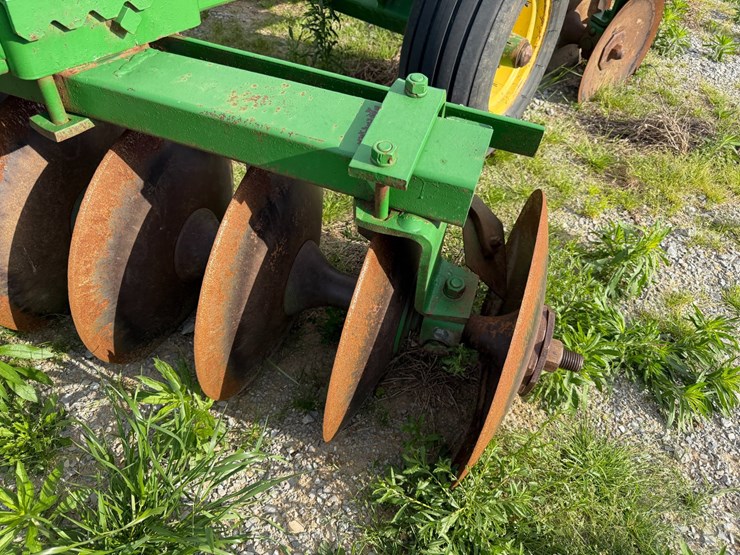 john-deere-225-image-20
