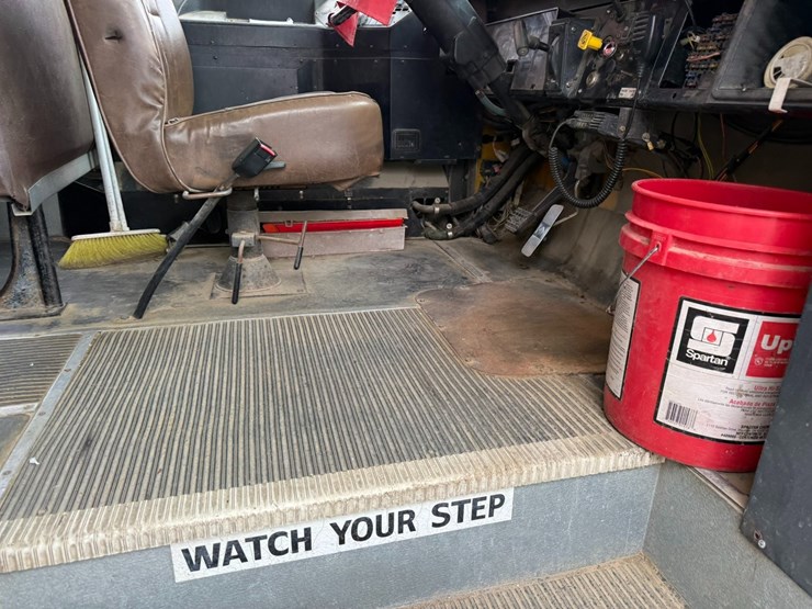 2000-international-3800-image-69