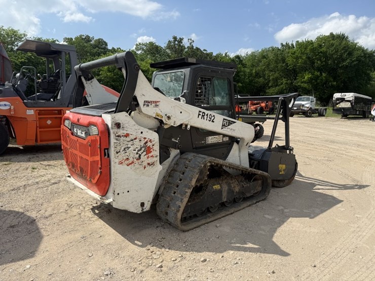 2023-bobcat-t76-image-5
