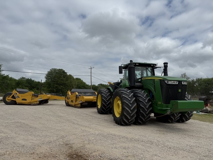 2020-john-deere-9570r-image-1