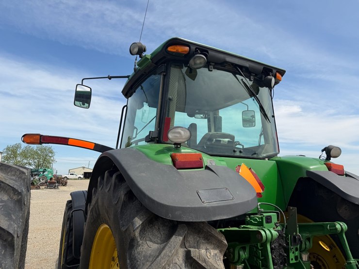 2007-john-deere-8330-image-24