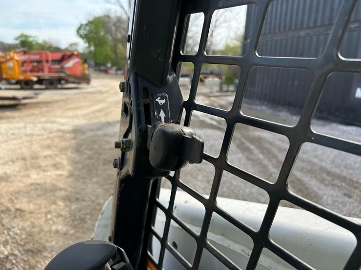 bobcat-t650-image-22