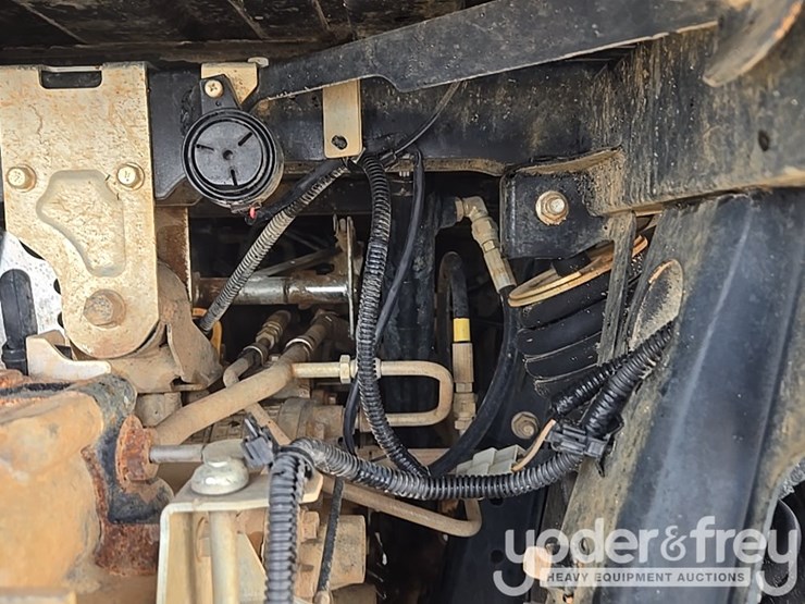 2017-kubota-rtv-x1140-image-37