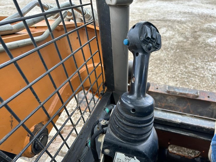 2015-case-tr310-image-25