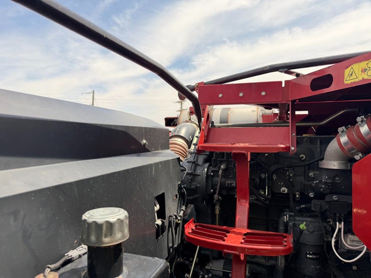 2016-case-ih-8240-image-87